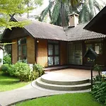Roong Aroon Hot Spring Resort